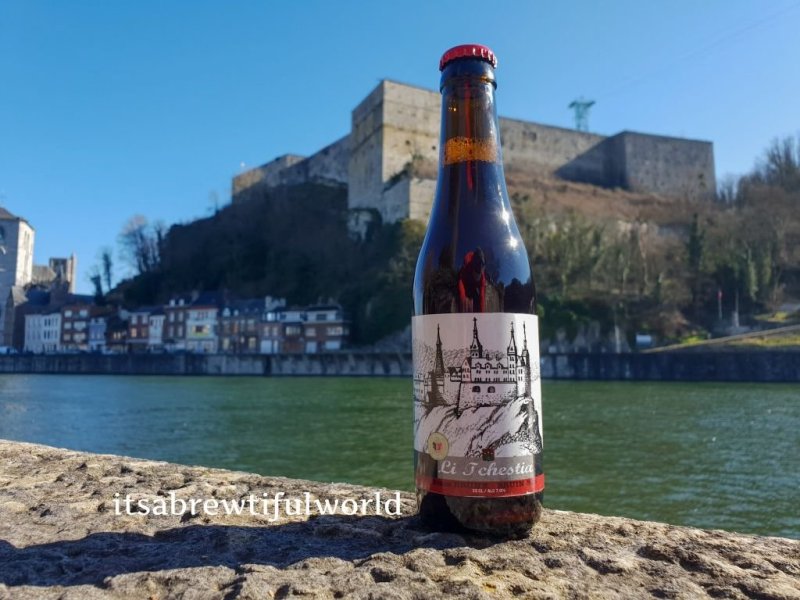 Beer & Hike:  Huy and Le Cabane des Brasseurs