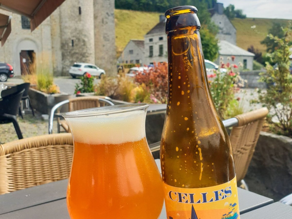 Drinking a Celles in Celles Hike